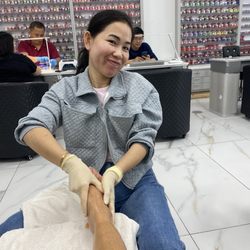 Nail Spa - The awesome Anna