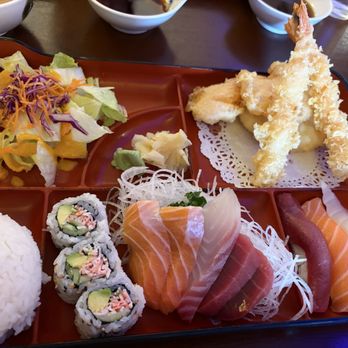 Tsunami Sushi - SUSHI & SASHIMI COMBO (LUNCH) - Sushi Bars Near Me - Fairfax, Virginia Tsunami Sushi - SUSHI & SASHIMI COMBO (LUNCH) - Sushi Bars Near Me - Fairfax, Virginia