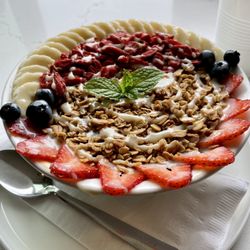 Cafe de Casa - Peanut Butter Açaí Bowl (16oz)