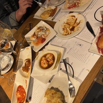 Ciutat Comtal - Shrimp al ajilli (garlic) - Tapas Bars Near Me - Barcelona, B