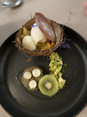 As De Trèfle -Restaurant Gastronomique et Véranda "cuisine d'été" Bernières sur mer, Caen mer. by null