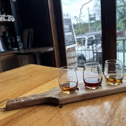 45th Parallel Distillery-Stillwater - Sample flight