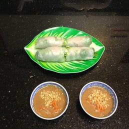 Vegetarian Spring Rolls 2 Rolls