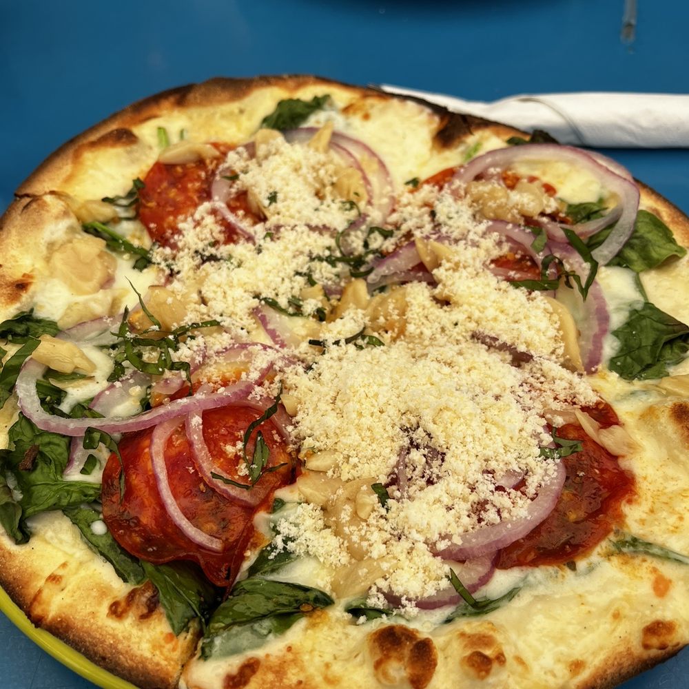 Amicas Pizza & Microbrewery - Bianco - Pizza Near Me - Salida, Colorado