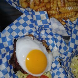 Cuzz'in Douggie's BBQ Emporium