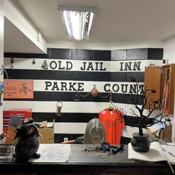 Old Jail Inn & Drunk Tank Winery