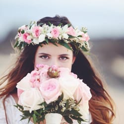 Holladay Photo - Beautiful girl and picture!