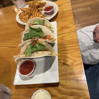 Anderson Pub and Grill - Tacos - Sports Bars Near Me - Cincinnati, Ohio