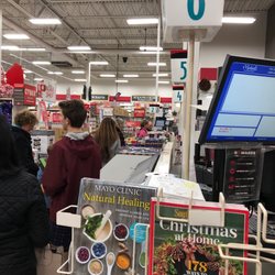One cashier??????