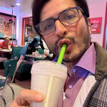 66 Diner - Rich Thick Shakes - Diners Near Me - Albuquerque, New Mexico