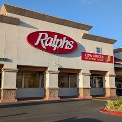 Ralphs - Storefront