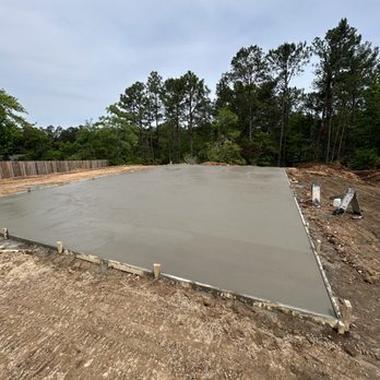 V&S Grading - Fresh concrete poured - Landscaping Near Me - Harlem, Georgia V&S Grading - Fresh concrete poured - Landscaping Near Me - Harlem, Georgia