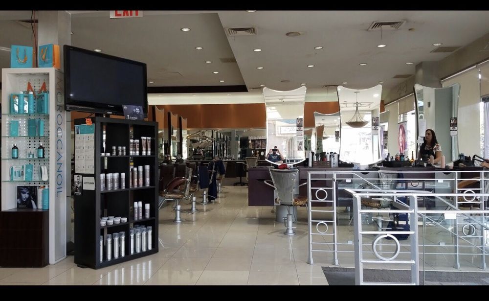 Classique Salon & Spa