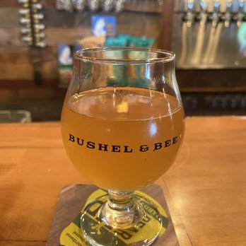 Bushel & Bee Taproom - My Pumpkin Cider - Cideries Near Me - Leavenworth, Washington Bushel & Bee Taproom - My Pumpkin Cider - Cideries Near Me - Leavenworth, Washington