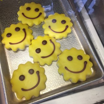 Smith's Bakeries - The "famous" Smith Happy Face Cookies! - Donuts Near Me - Bakersfield, California Smith's Bakeries - The "famous" Smith Happy Face Cookies! - Donuts Near Me - Bakersfield, California