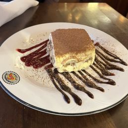 Tiramisu cake Tiramisu cake