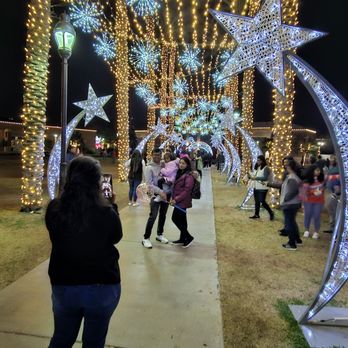 Glendale Glitters - Festivals Near Me - Glendale, Arizona Glendale Glitters - Festivals Near Me - Glendale, Arizona