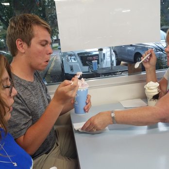 Fosters Freeze - Ice Cream & Frozen Yogurt Near Me - Vacaville, California