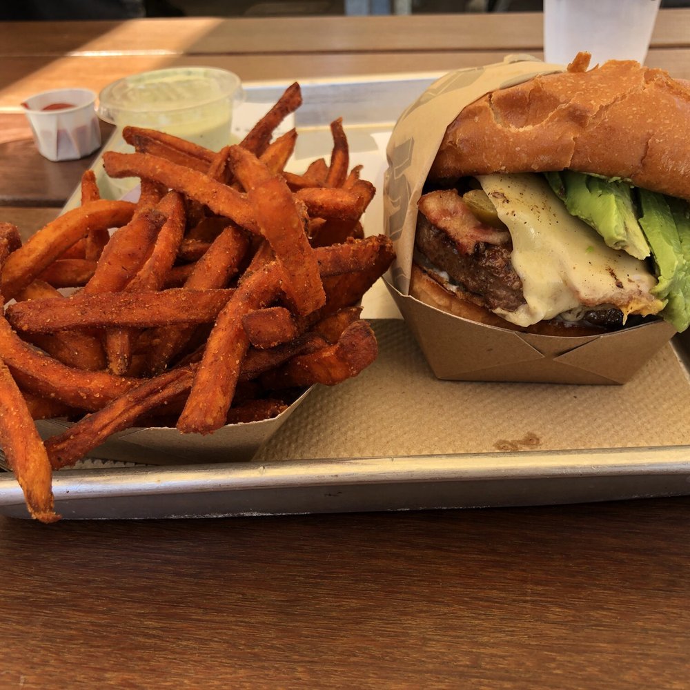 Gott's St. Helena - Texas burger and sweet potato fries - Burgers Near Me - Saint Helena, California Gott's St. Helena - Texas burger and sweet potato fries - Burgers Near Me - Saint Helena, California