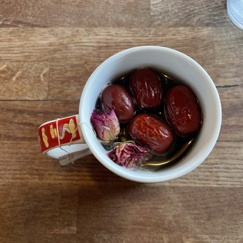 Fat Dragon - Goji Honey Ginseng tea - Chinese Near Me - Los Angeles, California Fat Dragon - Goji Honey Ginseng tea - Chinese Near Me - Los Angeles, California