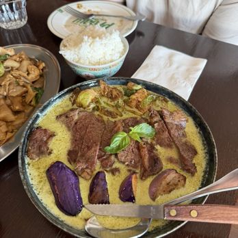 Praaw Thai - Thai Near Me - Berkeley, California
