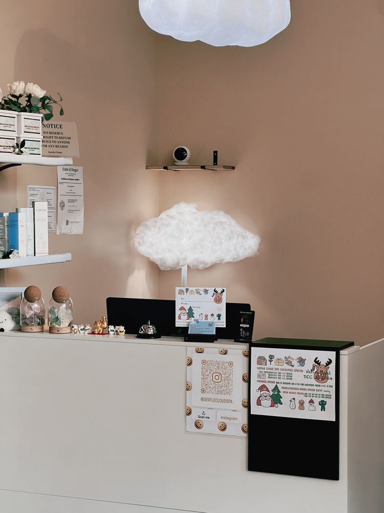 Gentle Cloud Spa Logo