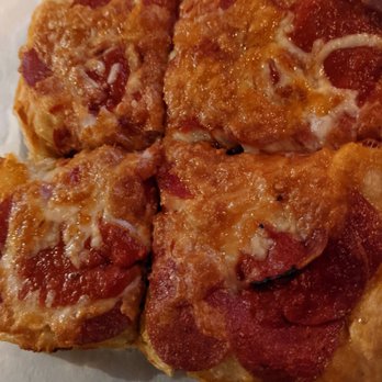 Old Chicago Pizza + Taproom - Pepperoni Deep Dish - Pizza Near Me - Columbia, South Carolina