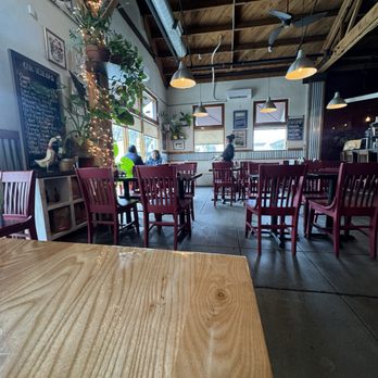 Americana - Indoor dining area - American Near Me - Santa Rosa, California Americana - Indoor dining area - American Near Me - Santa Rosa, California