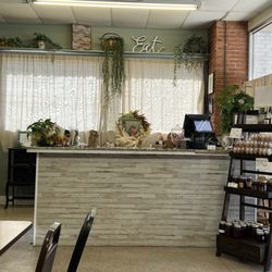 Dewberry Cafe