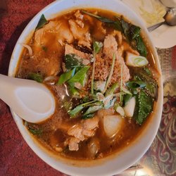 Chang Thai - Noodle soup, chicken, add basil. Amazing! Definitely recommend!