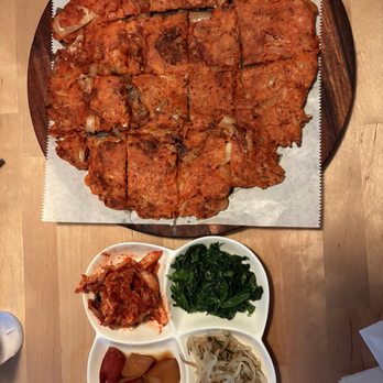 Jagalchi - Kimchi Pancake and Banchan - Korean Near Me - Honolulu, Hawaii