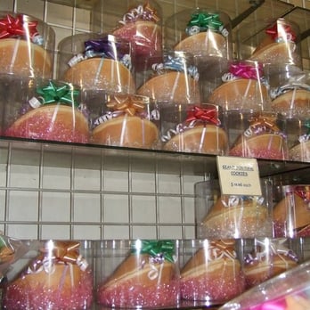 Mee Mee Bakery - giant fortune cookies - Bakeries Near Me - San Francisco, California Mee Mee Bakery - giant fortune cookies - Bakeries Near Me - San Francisco, California