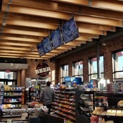 Sheetz - Main shopping area