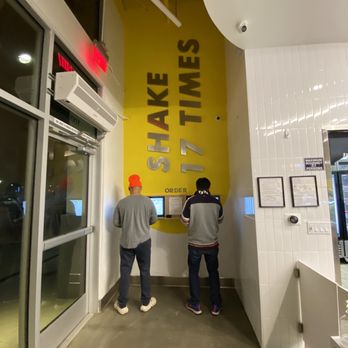 Sunright Tea Studio - Eastvale - Kiosk to order - Bubble Tea Near Me - Eastvale, California