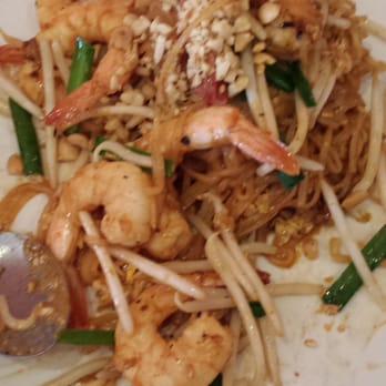 Thai Basil - Pad thai noodles with shrimp - Thai Near Me - Capitola, California Thai Basil - Pad thai noodles with shrimp - Thai Near Me - Capitola, California