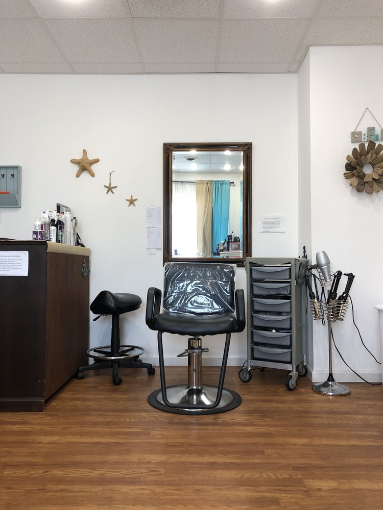 ATTRACTIONS HAIR SALON Updated October 2024 26 Photos 5681