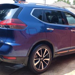 Suds & Style - Nissan Rogue looking good.