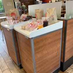 Wendy's - More garbage