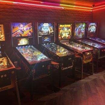 Night Owl - Pin balls - Pizza Near Me - Tempe, Arizona