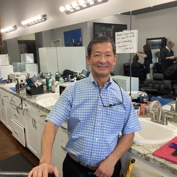 Matthew's Barber Shop - Hi John - Barbers Near Me - Matthews, North Carolina