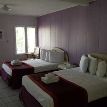 Seashell Motel - My 2nd stay here at Seashell. In Room 21 this time, private room which was fine; no negative issues. - Hotels Near Me - Key West, Florida Seashell Motel - My 2nd stay here at Seashell. In Room 21 this time, private room which was fine; no negative issues. - Hotels Near Me - Key West, Florida