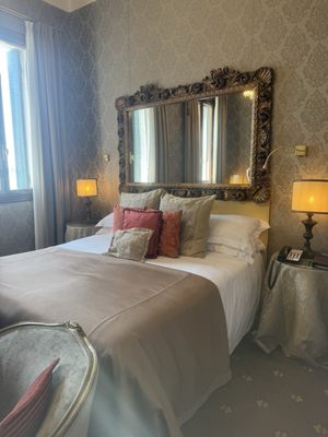 Hotel Metropole by null