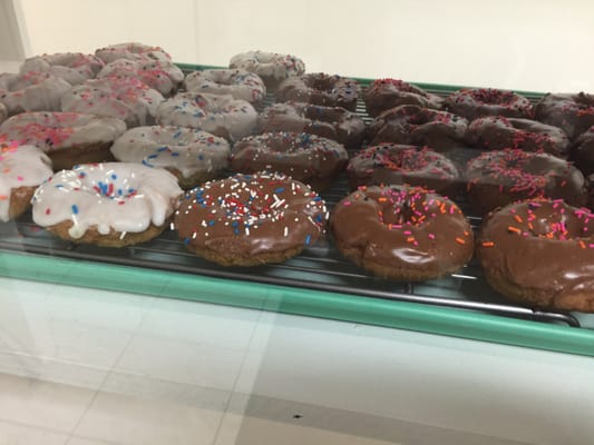 Better-Maid Donut Co by null