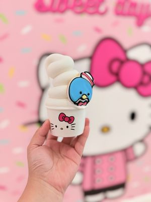 Hello Kitty Cafe by null