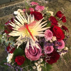Scentsations Flowers & Gifts - Arrangements can be customized individually according to the preferences of our customers.