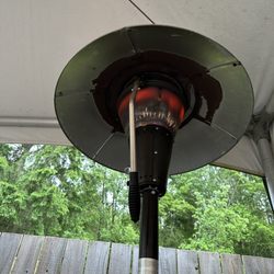 Bainbridge Vineyards - Heaters outside