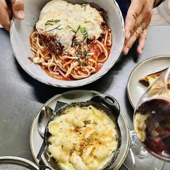The Liberty Tavern - Chicken parmigiana and the Mac & cheese - Bars Near Me - Arlington, Virginia