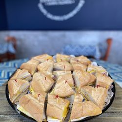 Woody's Famous Salads - South Tampa - cuban tray