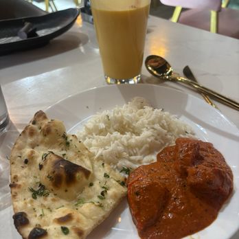 Masala Twist - mango lassi, garlic naan, rice, Chicken Tikka Masala - Indian Near Me - Fontana, California