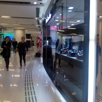 國際廣場 - Shopping Centers Near Me - Hong Kong, HK